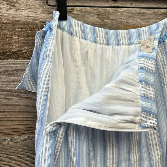 Moon River NWOT Light Blue Striped Ruffle Fringe High Low Maxi Skirt 100% cotton - Picture 7 of 12